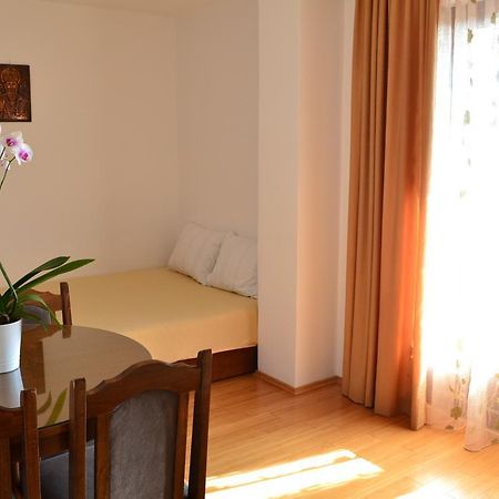 Apartment Matea Petrovazzo Esterno foto