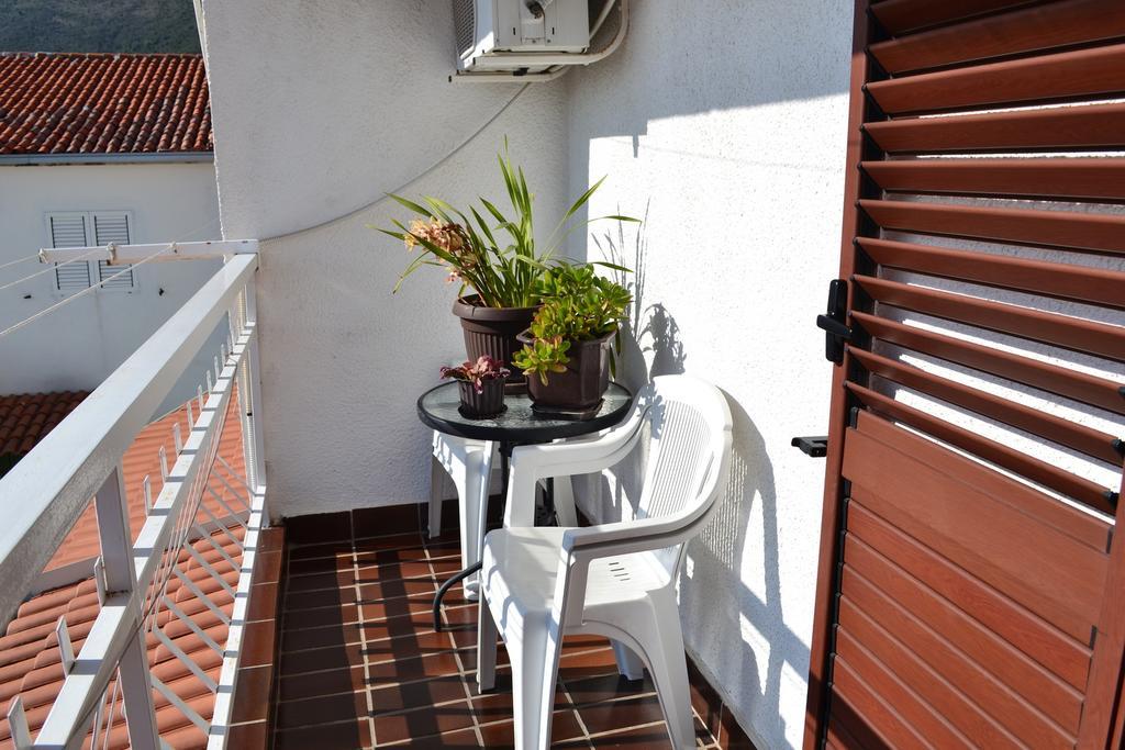 Apartment Matea Petrovazzo Esterno foto